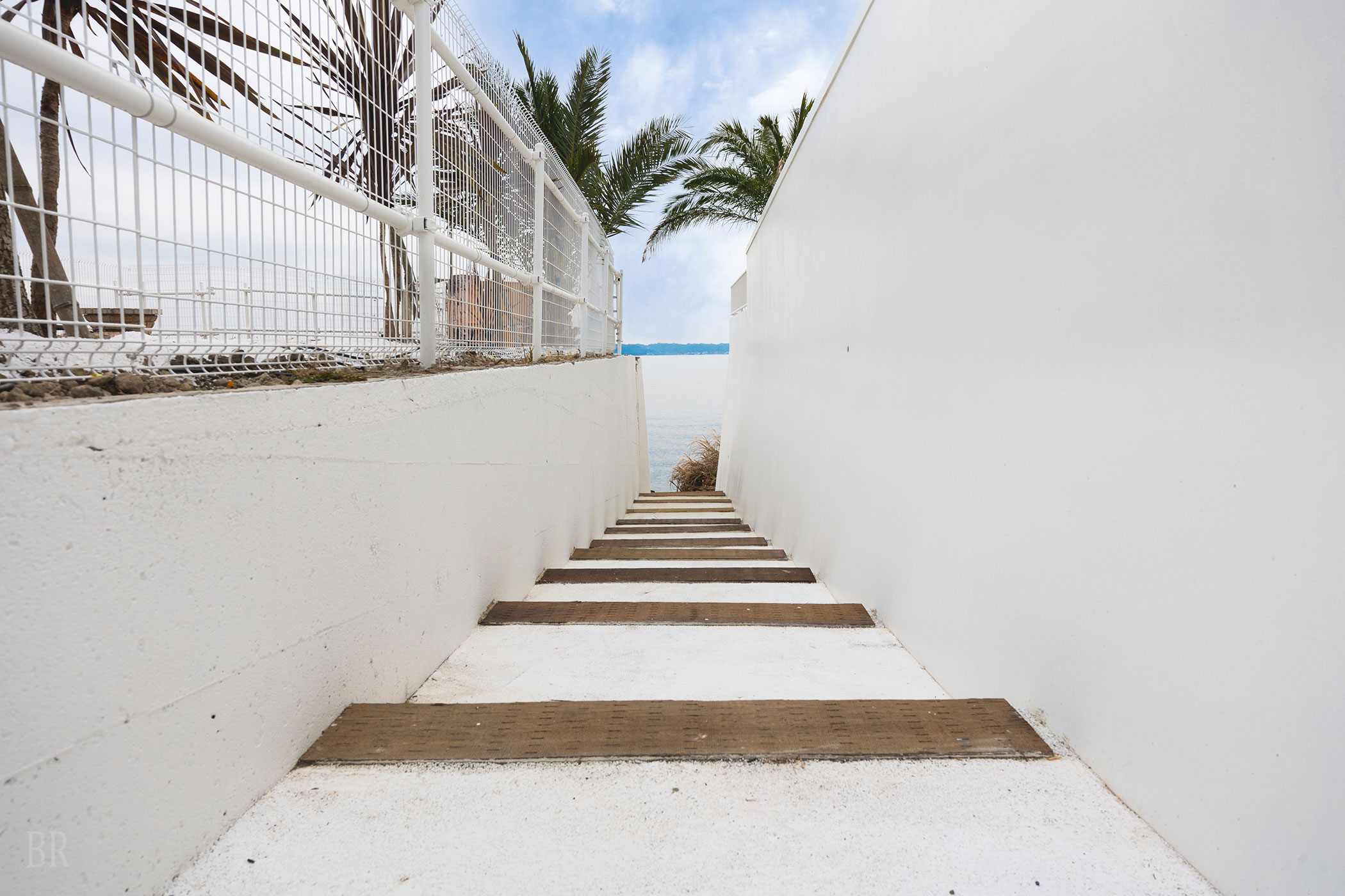 THE BONDSオーシャンフロントヴィラ千葉館山